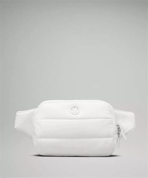 lululemon weekender bag dupe|lululemon wunder puff bag.